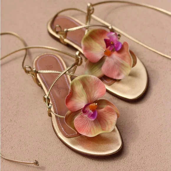 Alameda Turquesa Gold Victoria Flower Sandals